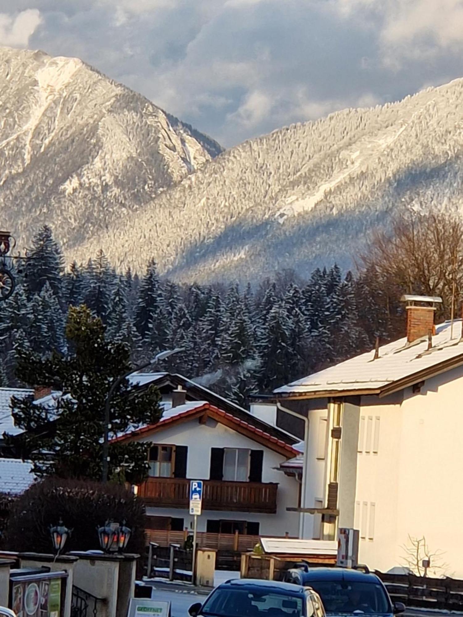 Zum Franziskaner Grainau Luaran gambar